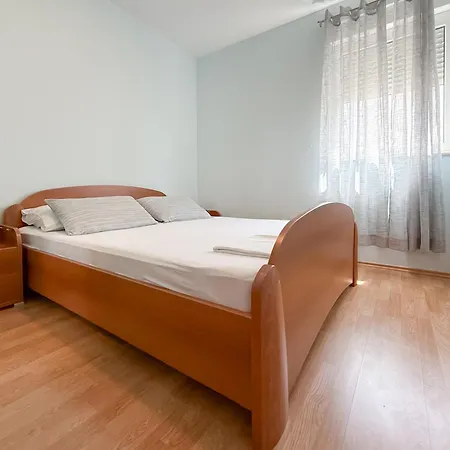 Apartment Blink Baska Voda