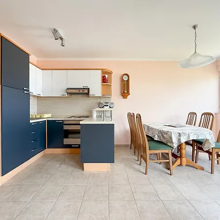 Blink Apartment